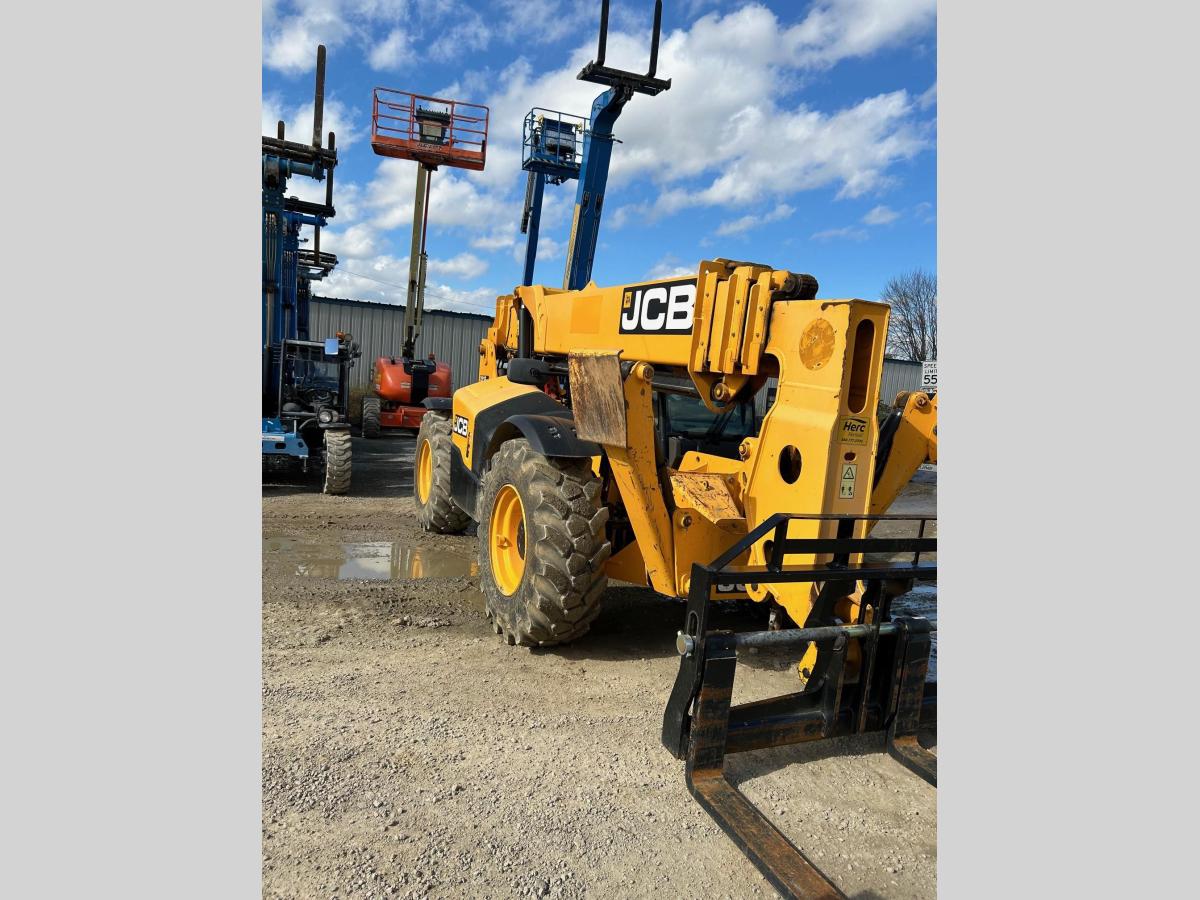 2019 JCB 512-56