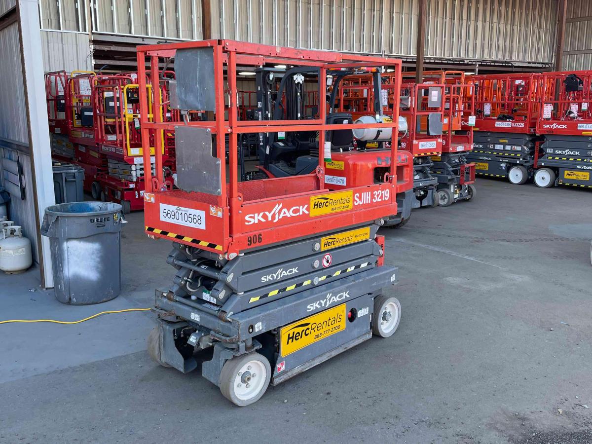 2016 Skyjack SJ3219
