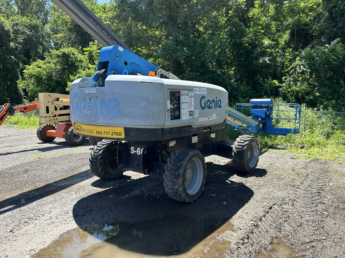 2017 Genie S-60X-8