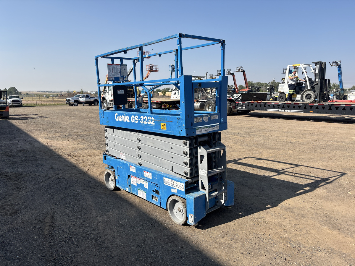 2019 Genie GS-3232-4