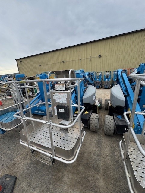 2017 Genie Z-33/18-2