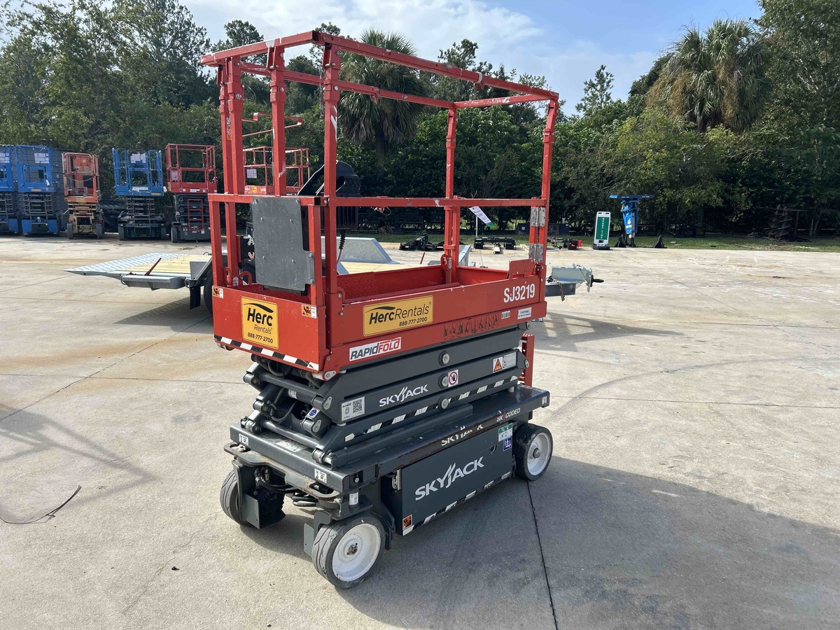 2022 Skyjack SJ3219-4