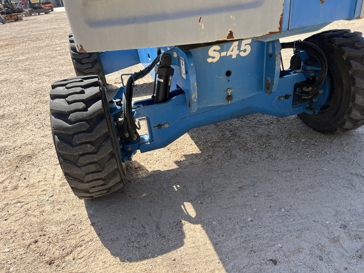 2018 Genie S-45-11