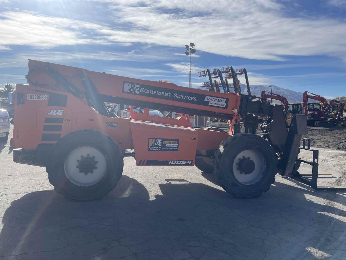 2018 SkyTrak 10054