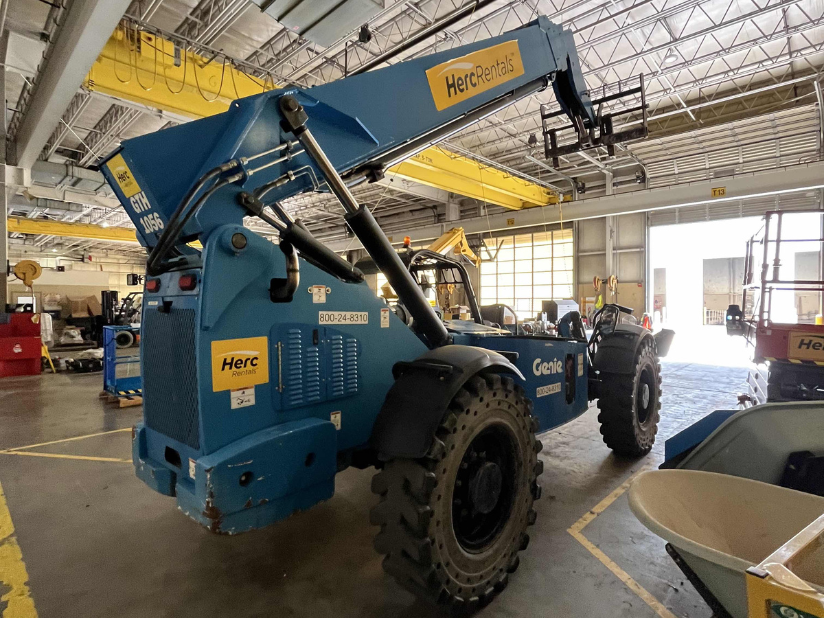 2019 Genie GTH-1056-2