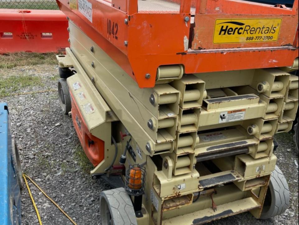 2018 JLG 3246ES-4