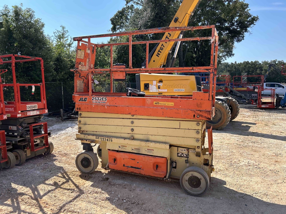 2016 JLG 2630ES-3