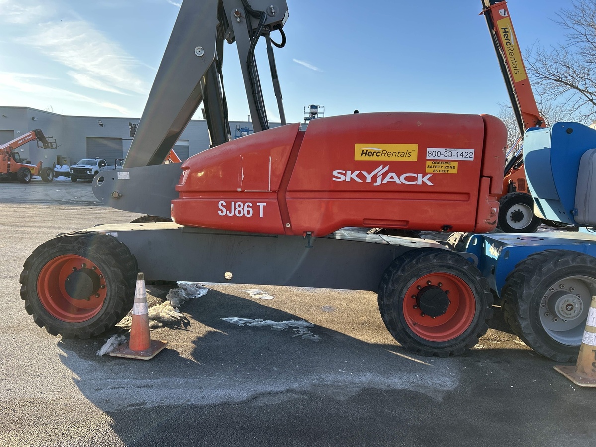 2021 Skyjack SJ86 T-2