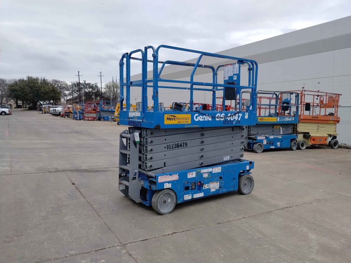 2018 Genie GS-4047