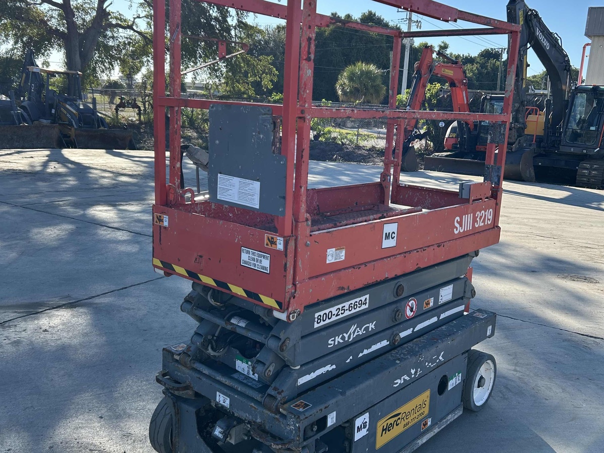 2019 Skyjack SJ3219-2