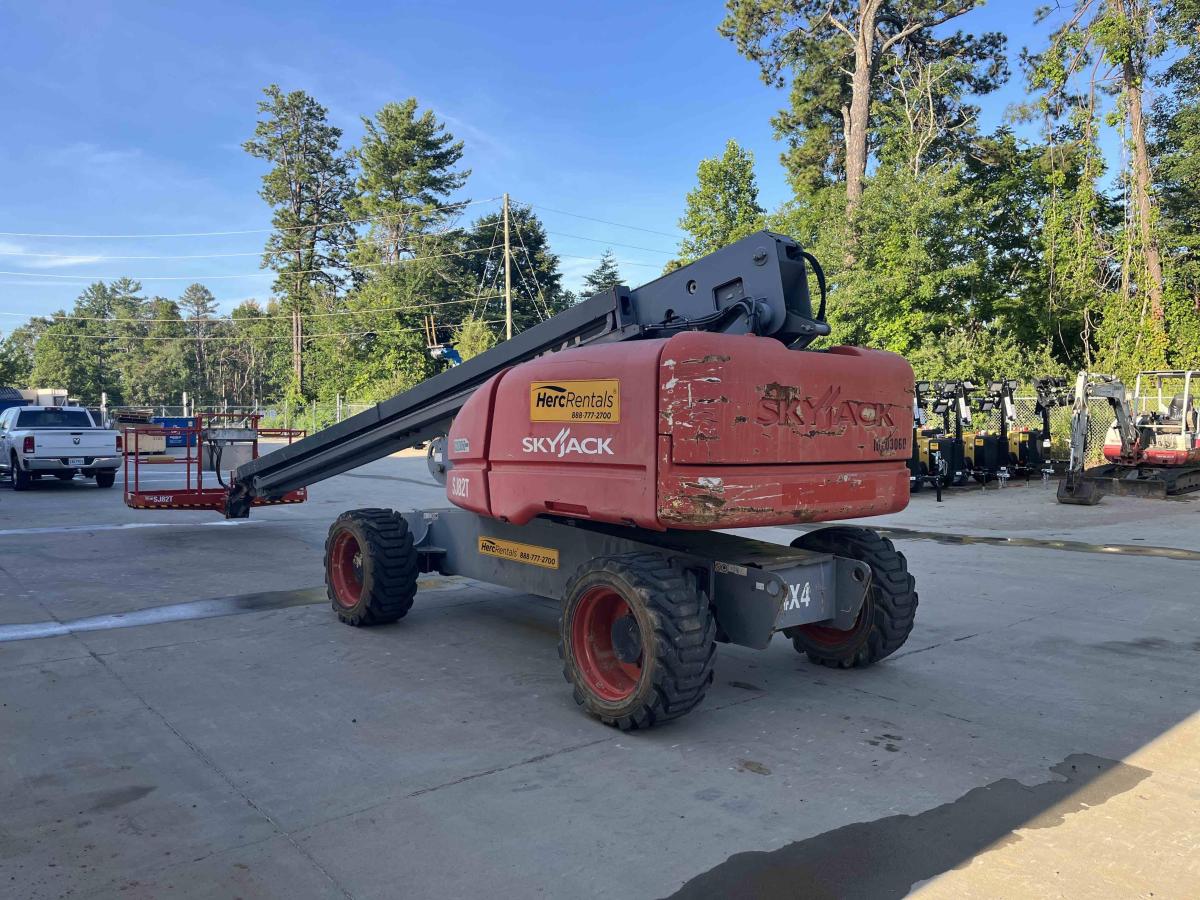 2016 Skyjack SJ82 T-8