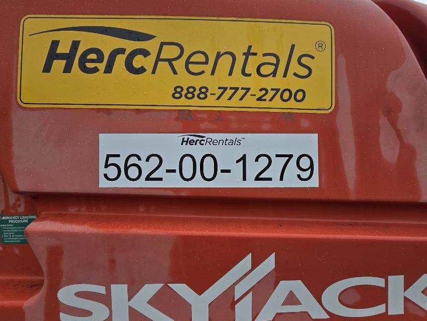 2016 Skyjack SJ61 T