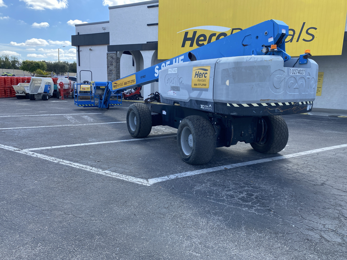 2019 Genie S-85-4