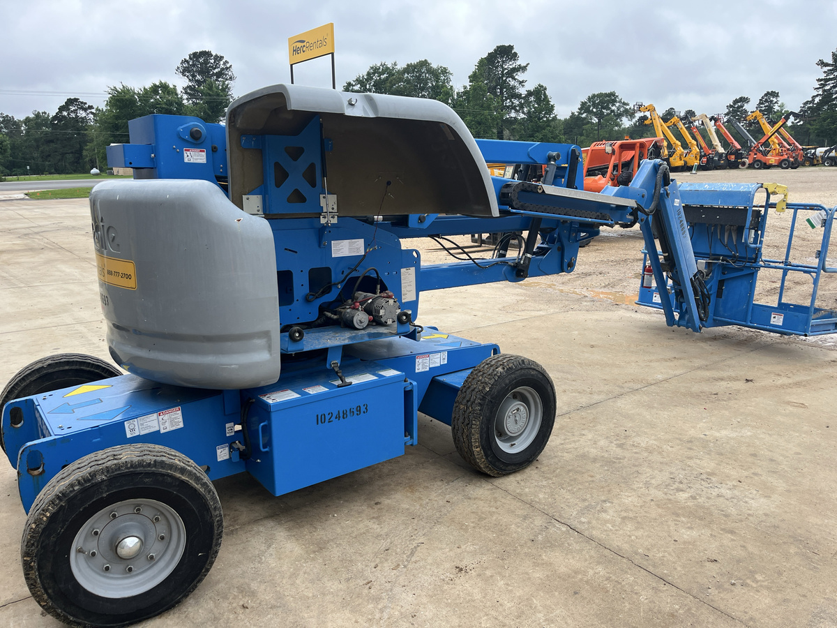 2018 Genie Z-45/25-10