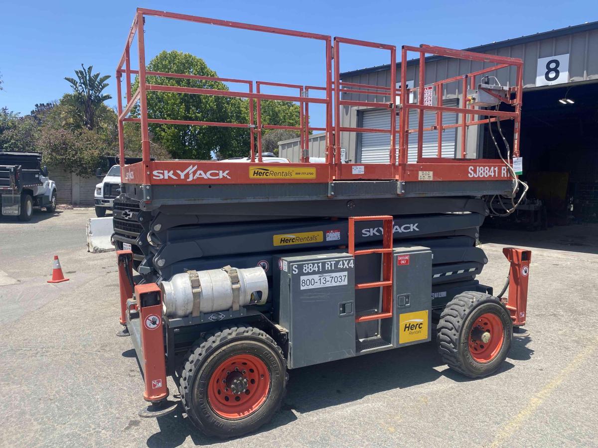 2017 Skyjack SJ8841 RT-4