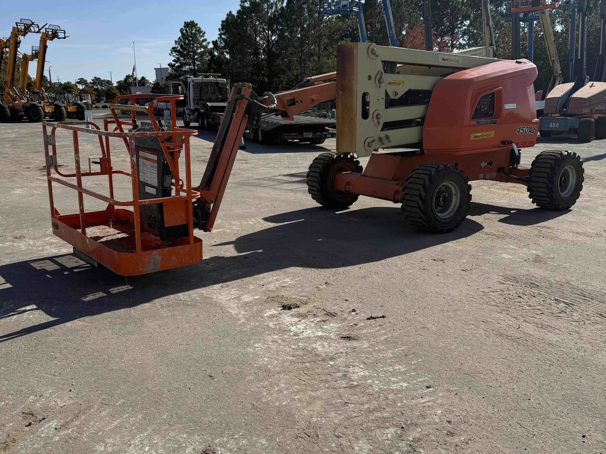2018 JLG 450AJ-3