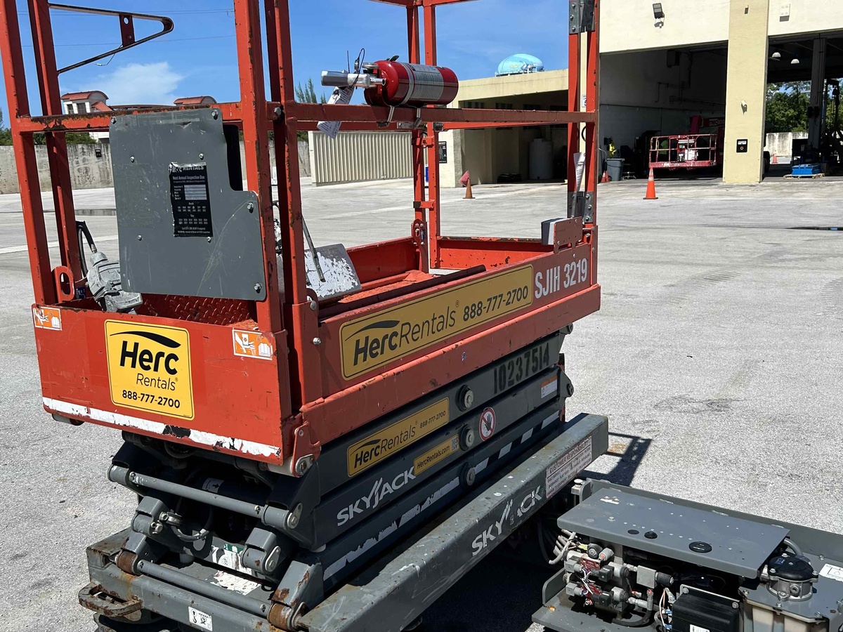 2018 Skyjack SJ3219-4