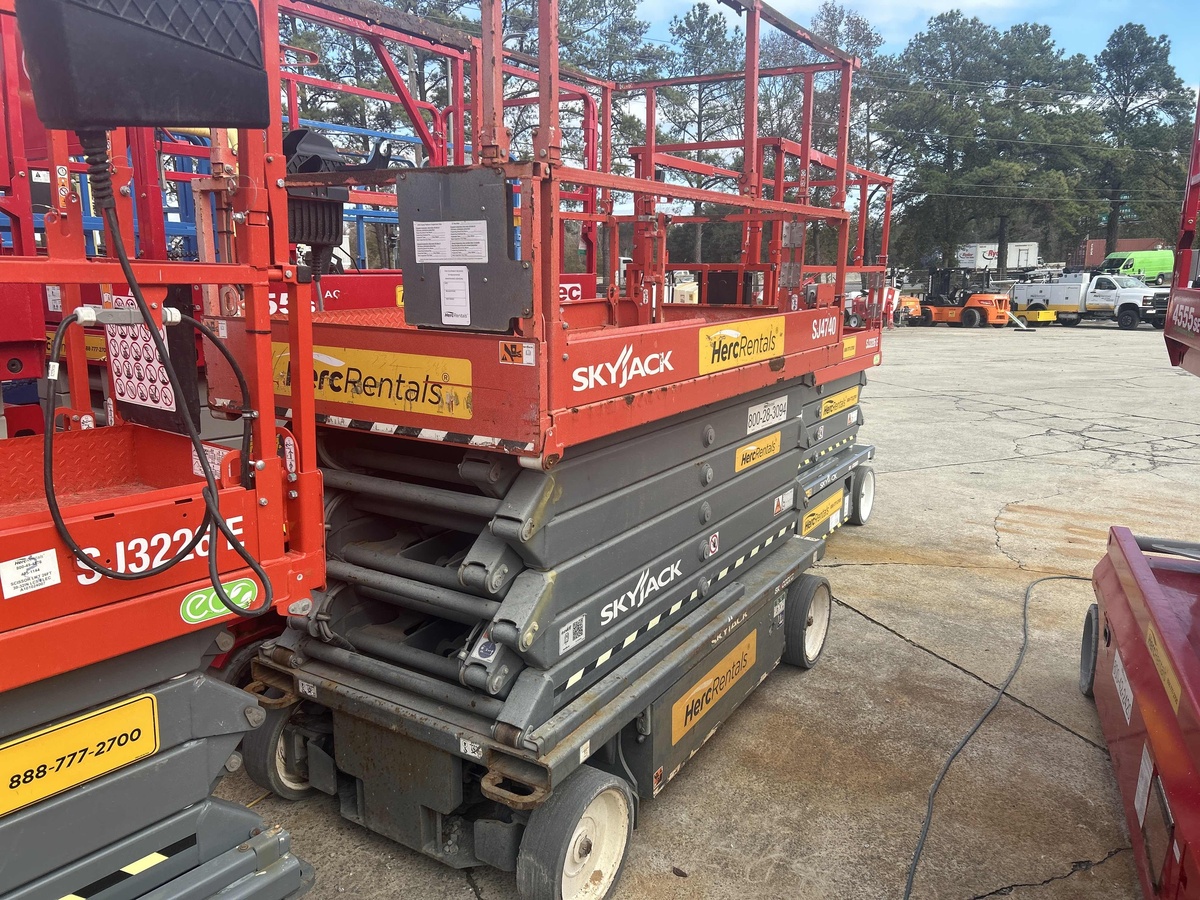 2020 Skyjack SJ4740-2