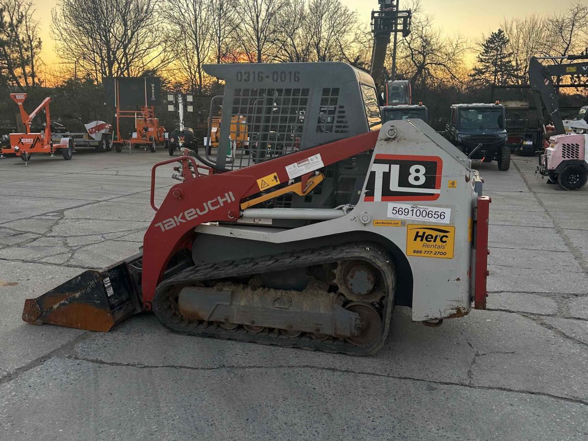 2020 Takeuchi TL8