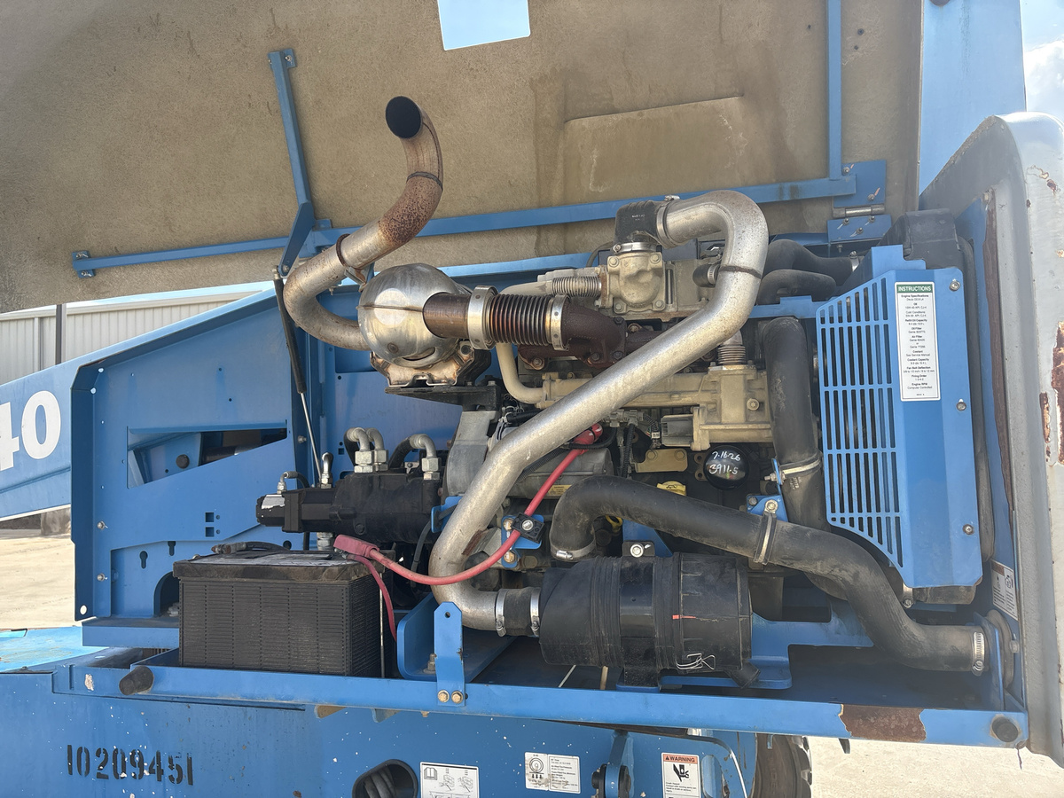 2017 Genie S-40-8