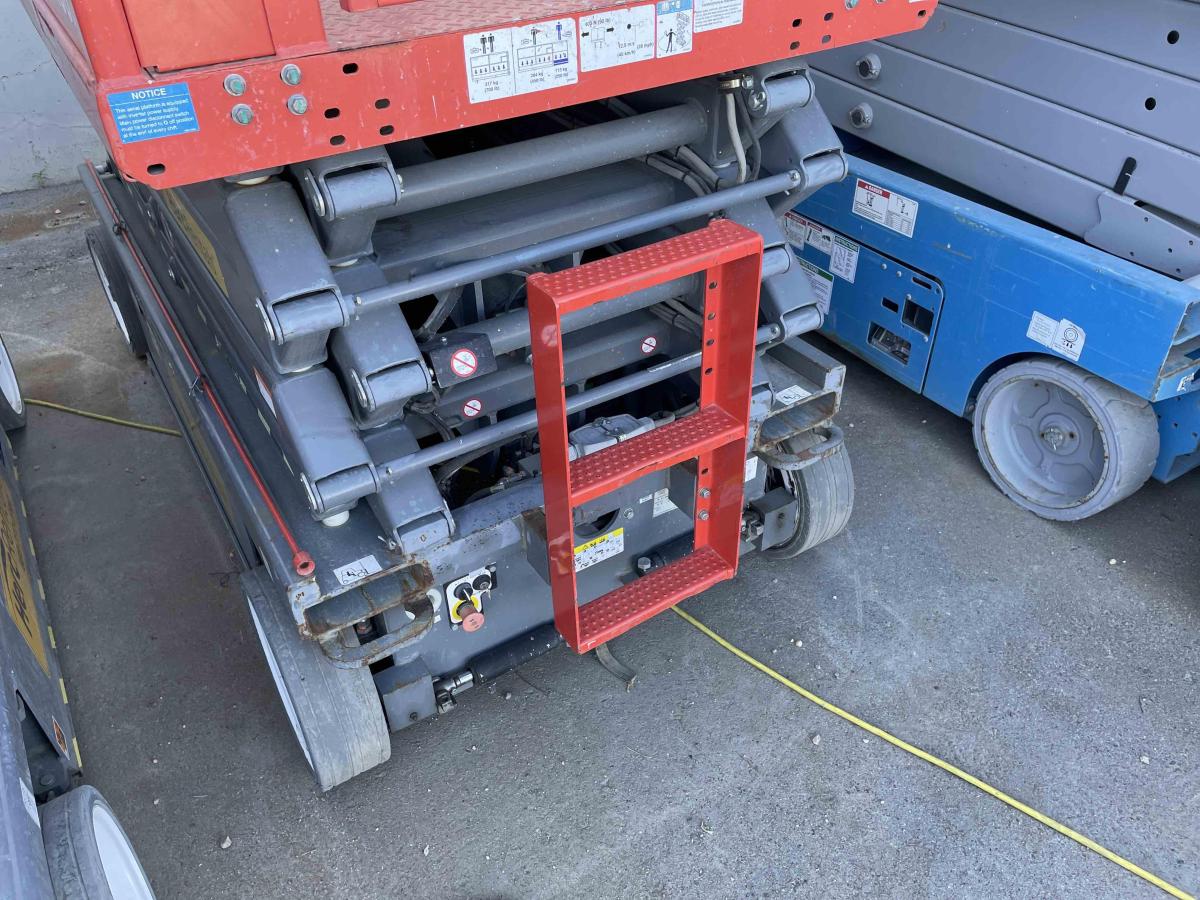 2017 Skyjack SJ4632