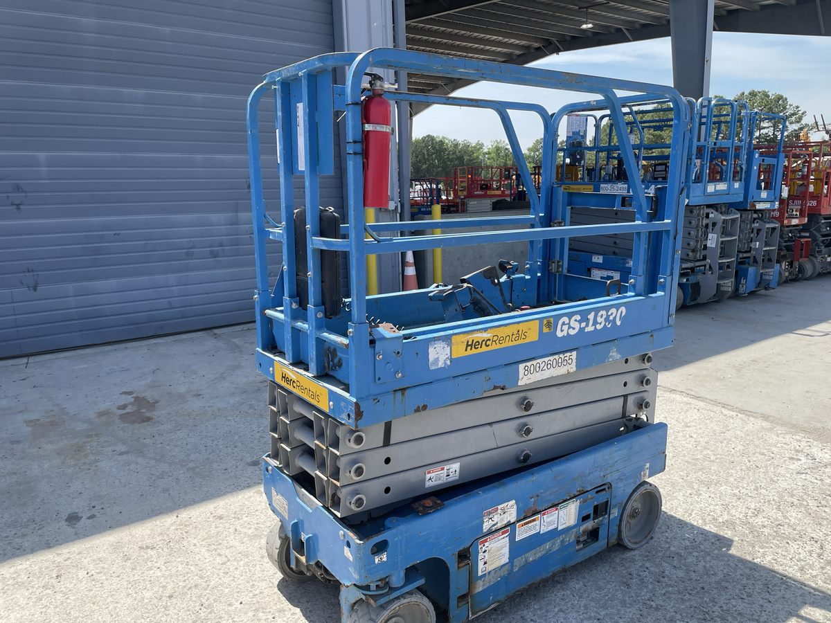 2019 Genie GS-1930