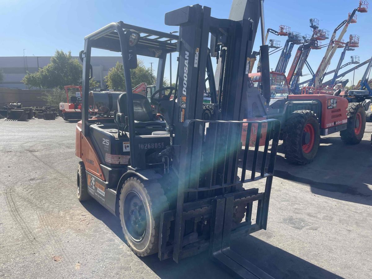2019 Doosan G25N-7