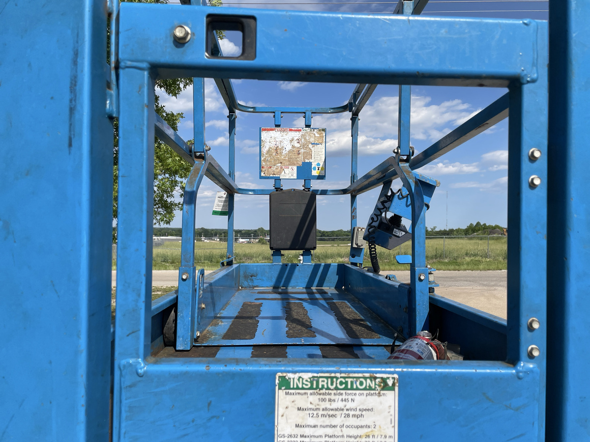 2018 Genie GS-3232-9