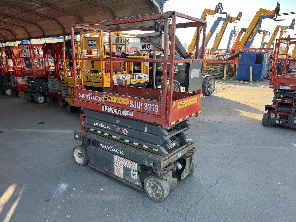 2017 Skyjack SJ3219-5