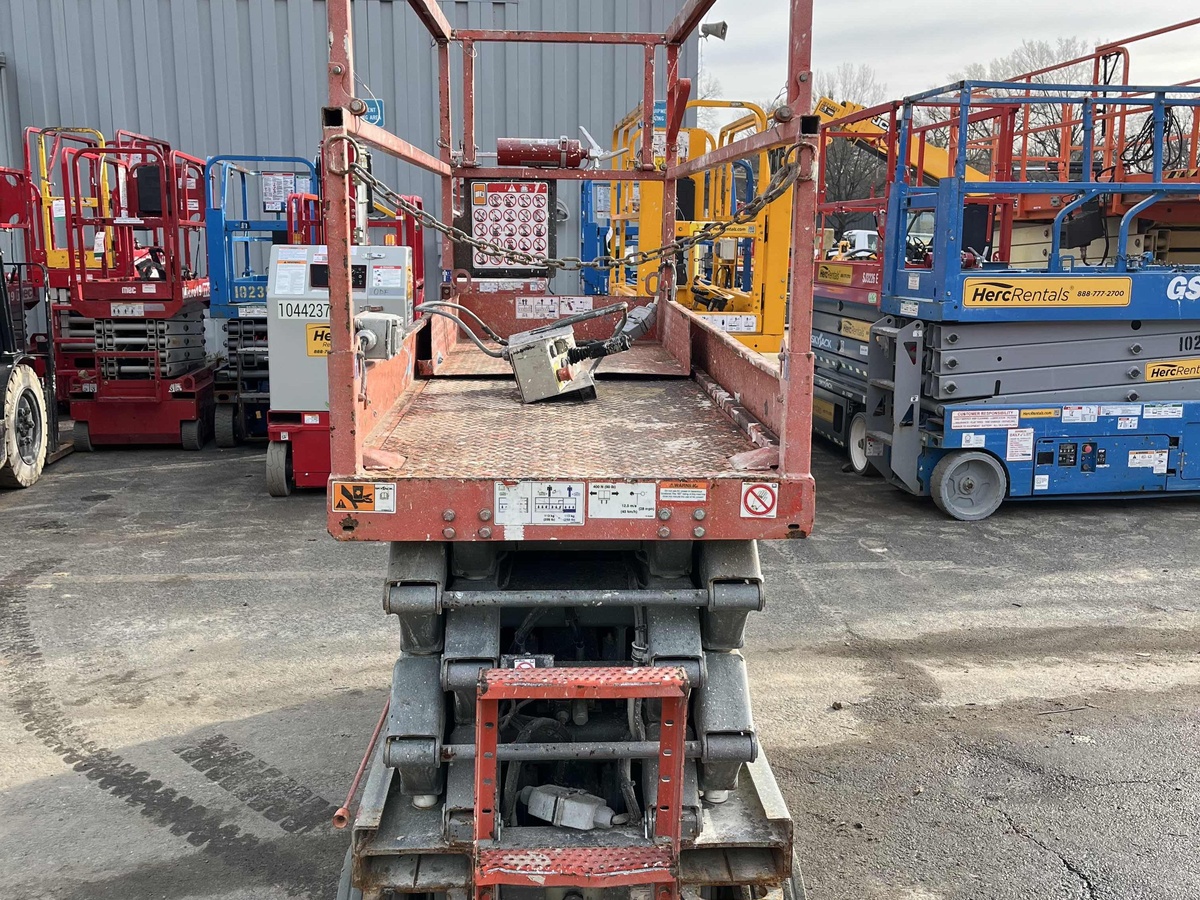 2017 Skyjack SJ3226-2