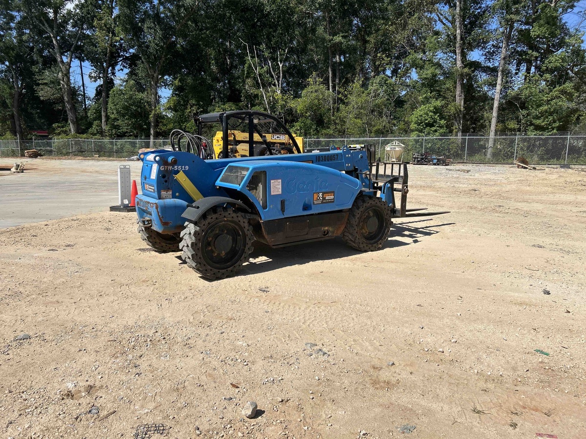 2020 Genie GTH-5519-3