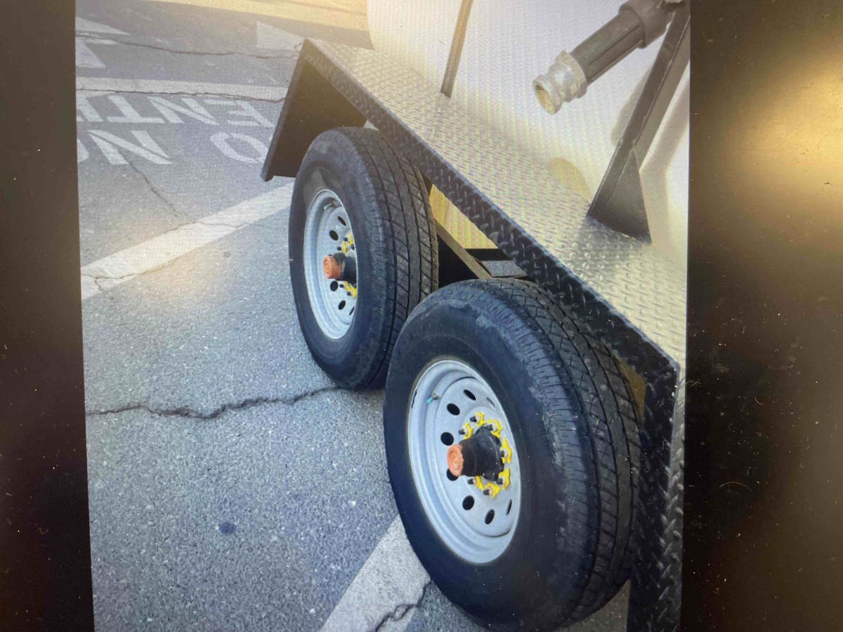 2022 Wylie EXP-800-S (Water Trailer 800 Gal)-3