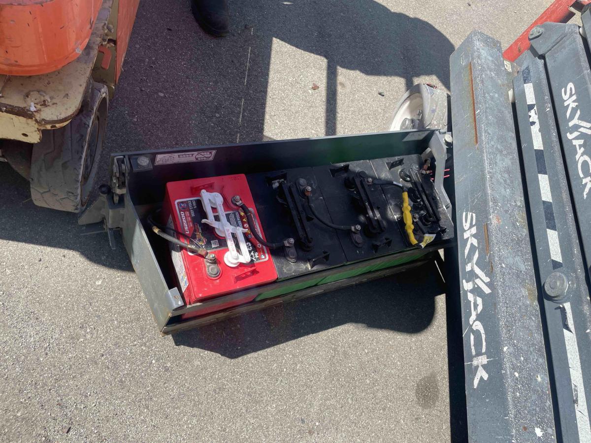 2017 Skyjack SJ3219