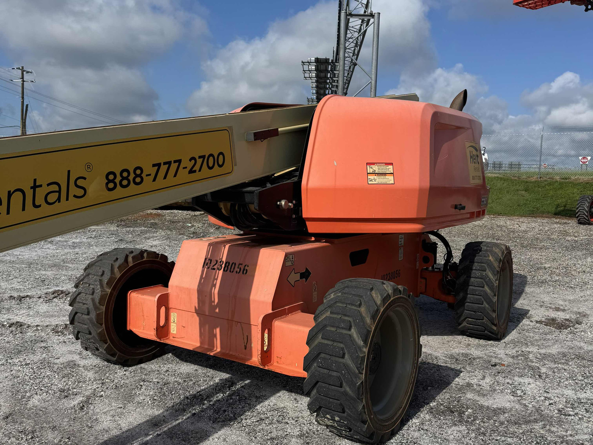 2018 JLG 660SJ-3