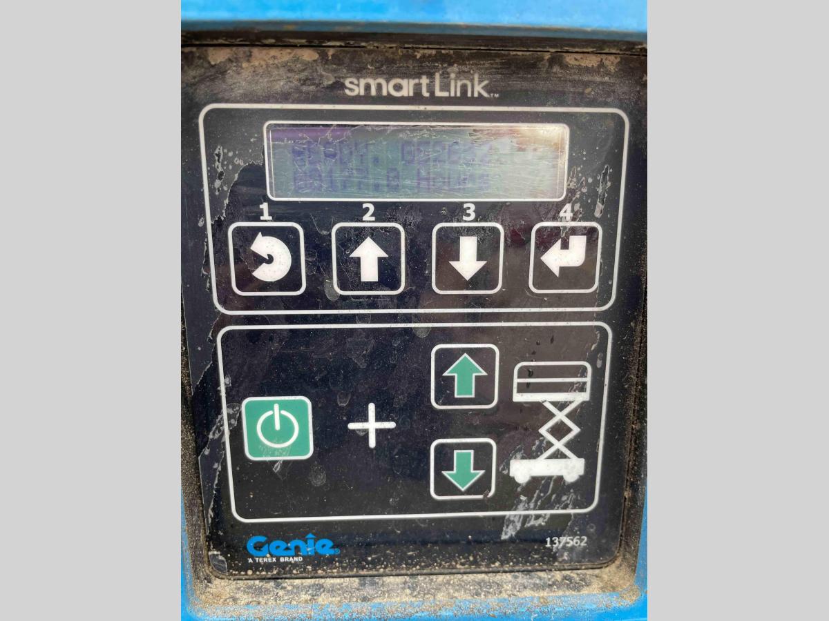 2017 Genie GS-2632