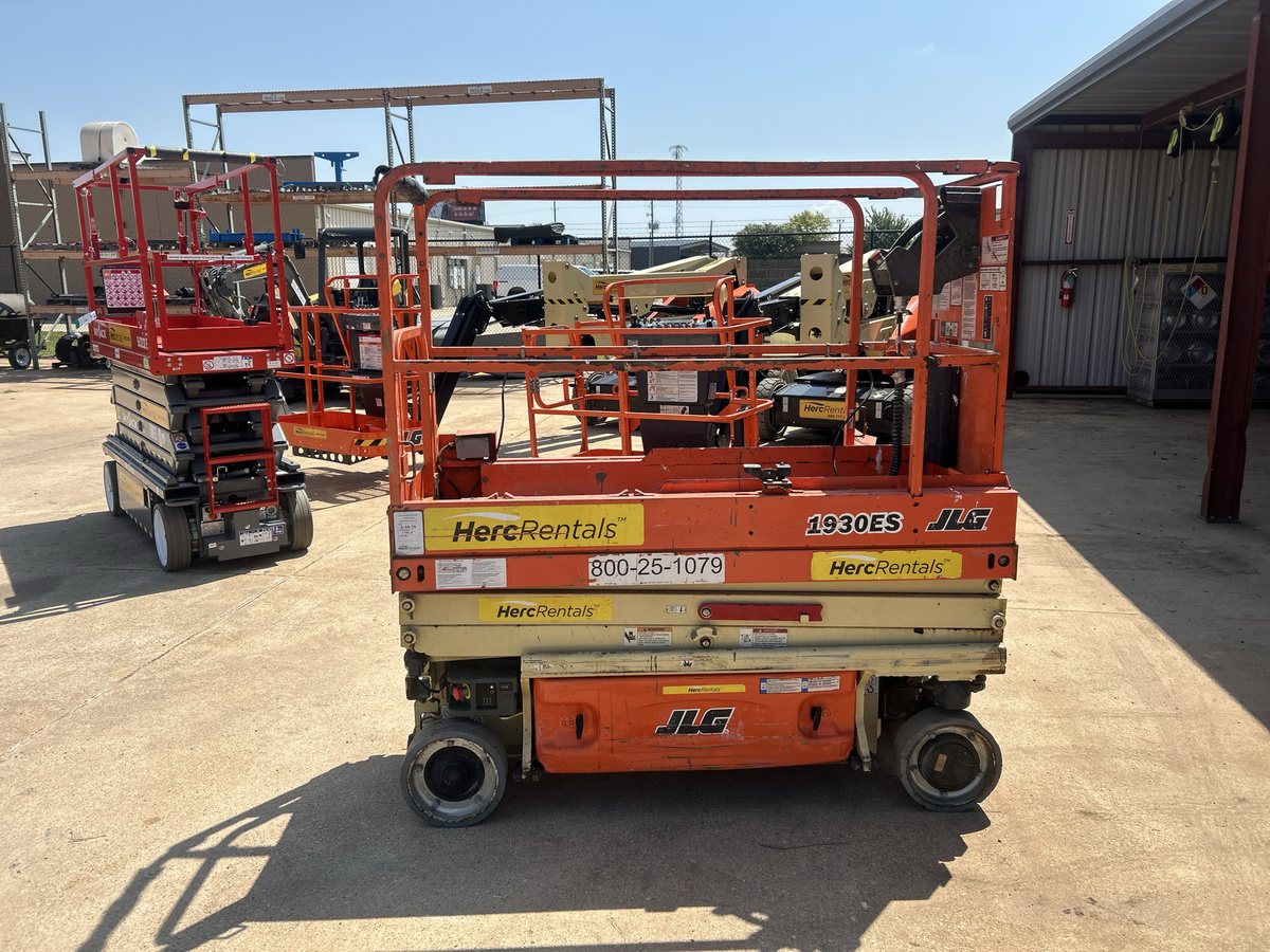 2019 JLG 1930ES-4