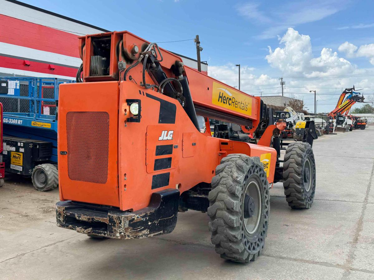 2018 SkyTrak 10054