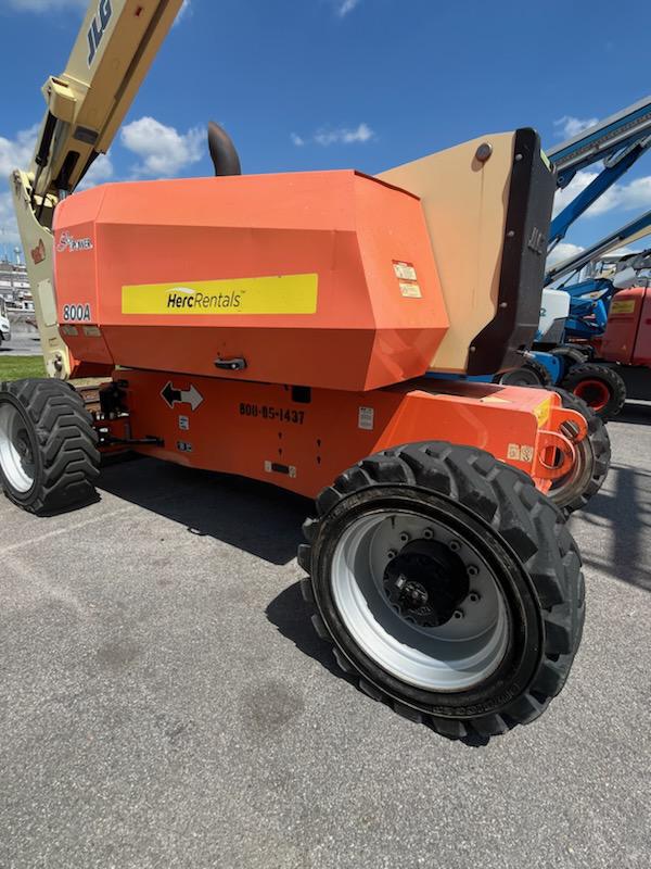 2015 JLG 800A