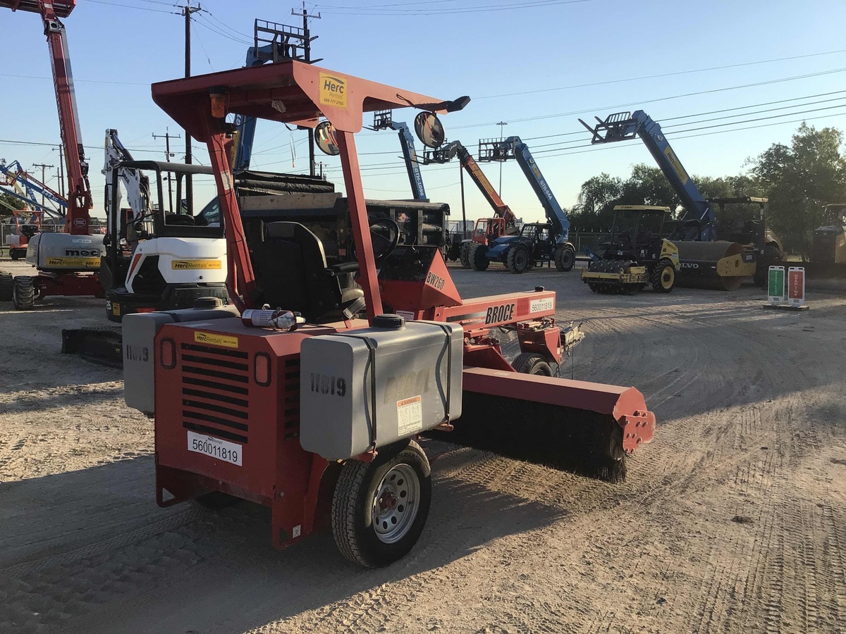 2021 Broce BW260-3