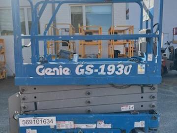 2018 Genie GS-1930