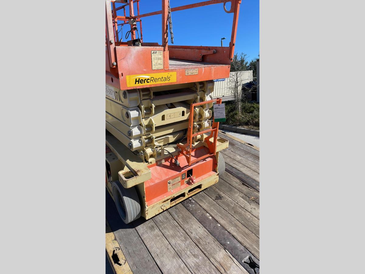 2016 JLG 3248RS
