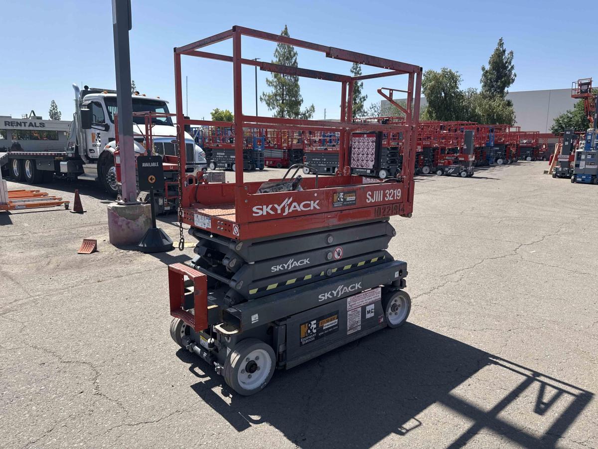 2017 Skyjack SJ3219-2