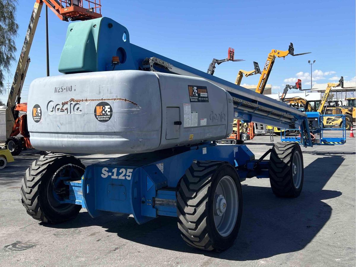 2016 Genie S-125