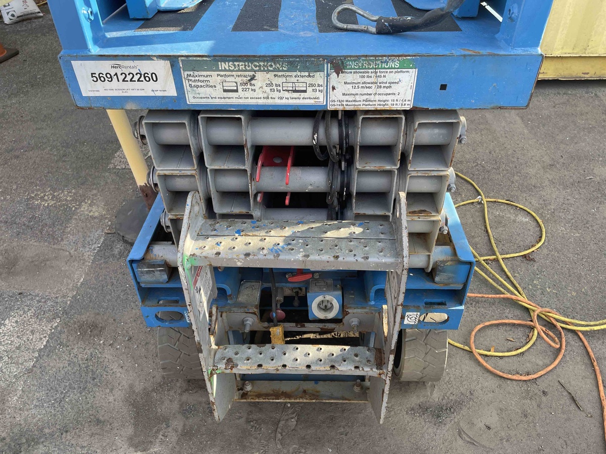 2018 Genie GS-1930-4