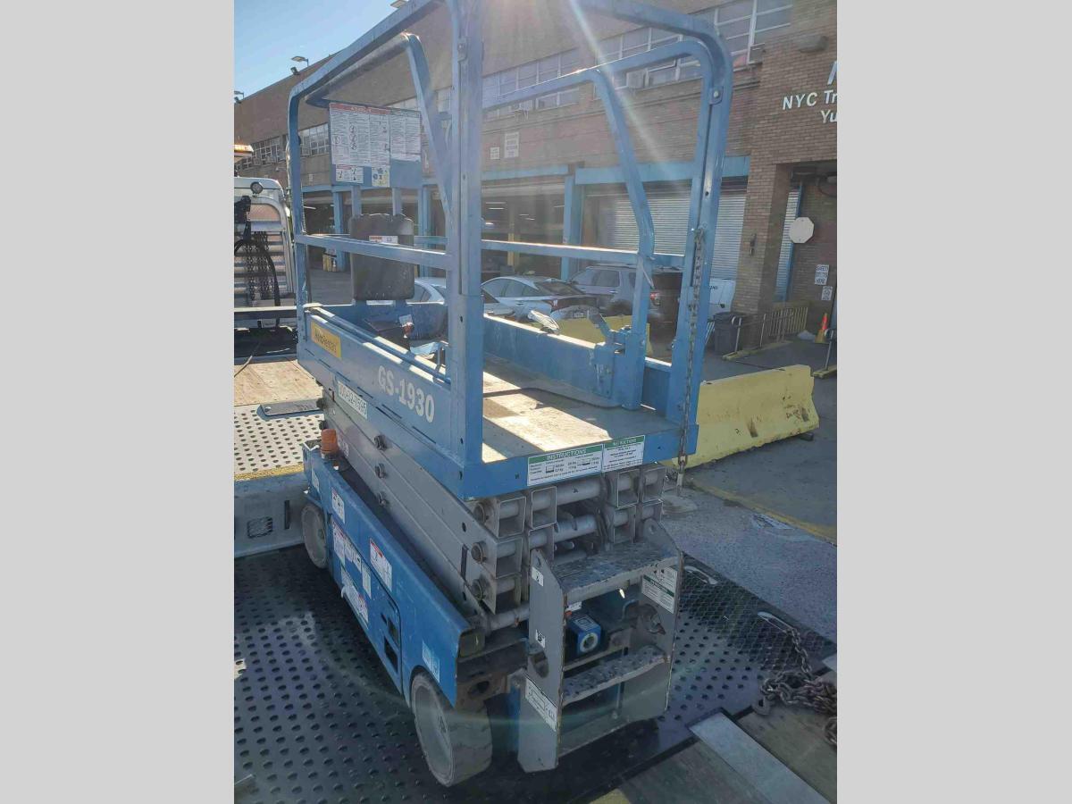 2014 Genie GS1930 Used Slab Scissor Lift in NEWARK, NJ, ID203717