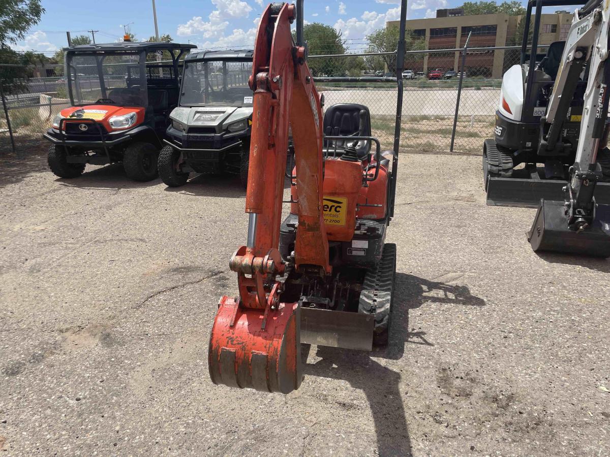 2017 Kubota K008-3 