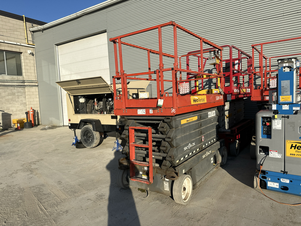 2018 Skyjack SJ4740