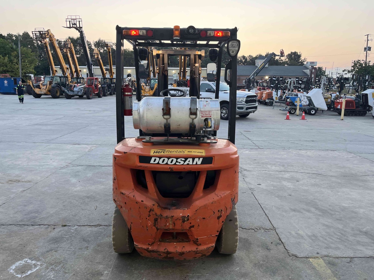 2018 Doosan G25N-7-4