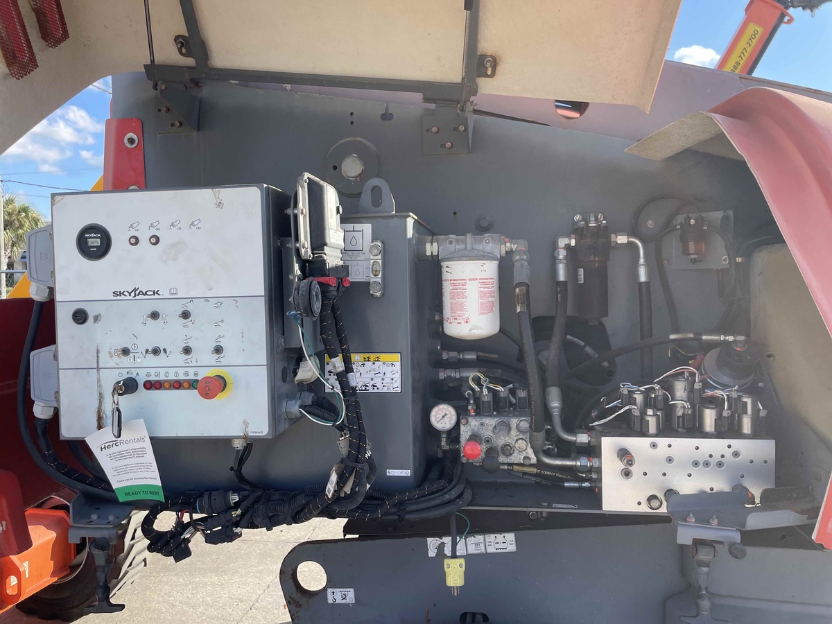 2018 Skyjack SJ61 T-7