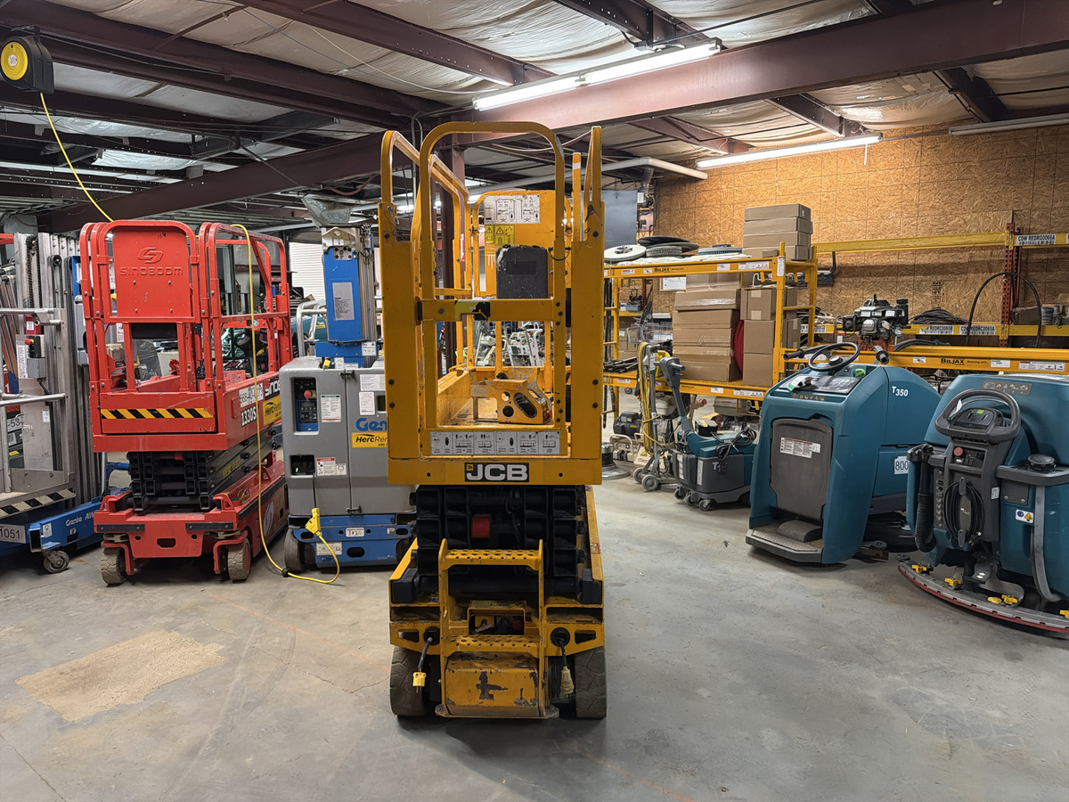2022 JCB S1930E-3